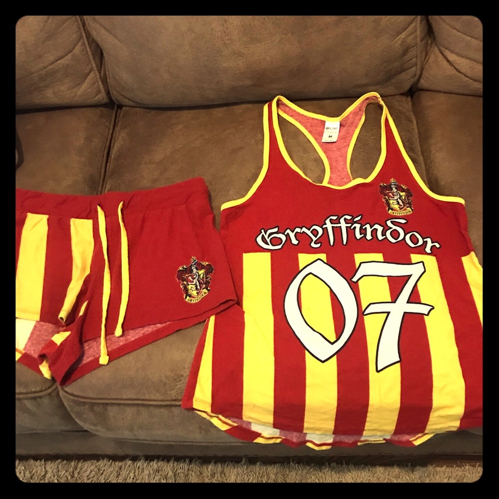 Women’s Harry Potter pajama set size medium
